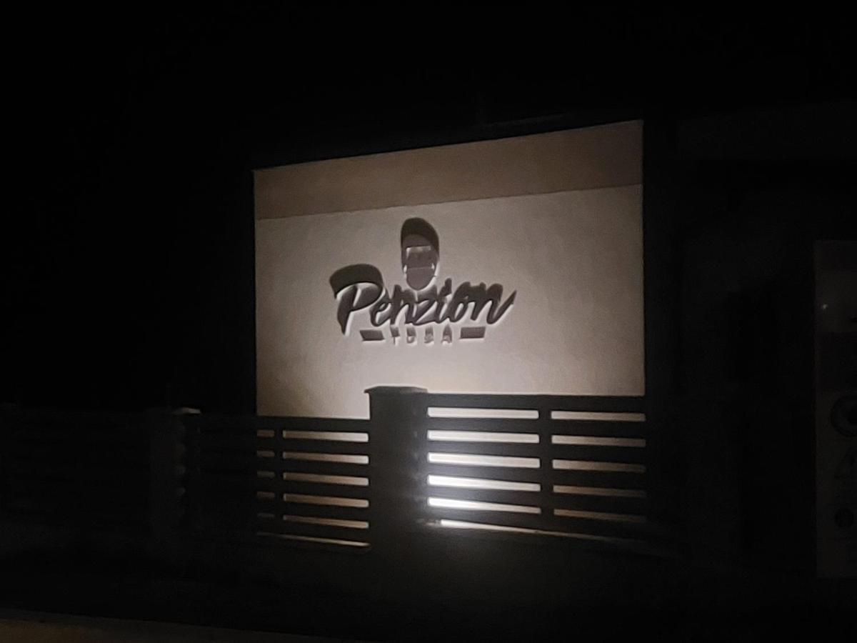 Penzion Tosa Klášterec nad Ohří Kültér fotó